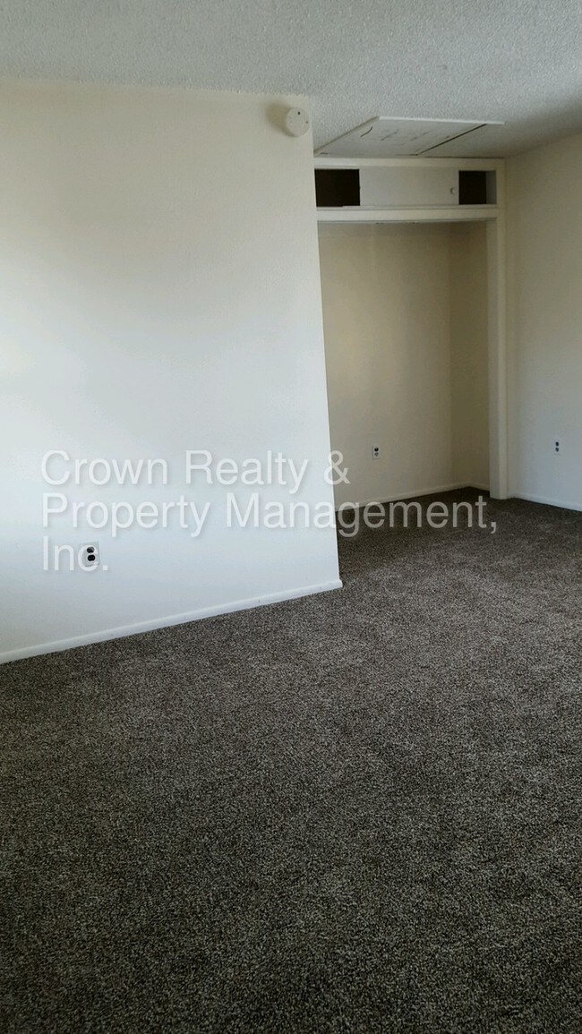 Foto del edificio - 400 E 17th St