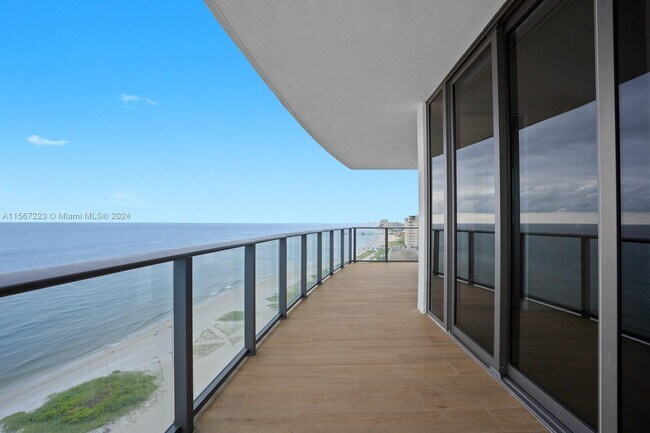 Foto del edificio - 1116 N Ocean Blvd