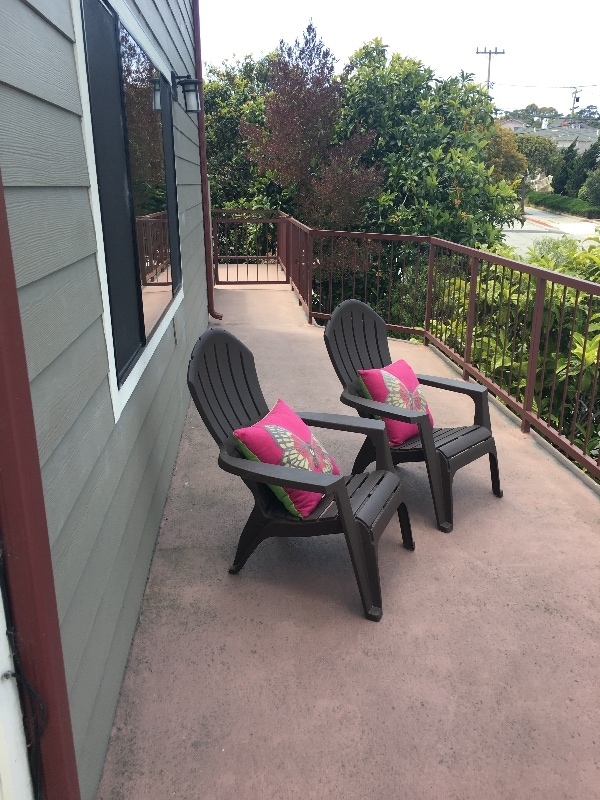 402 Watson St Unit 5, Monterey, CA 93940 Condo for Rent in Monterey