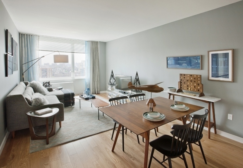 Foto principal - 9525 Queens Blvd