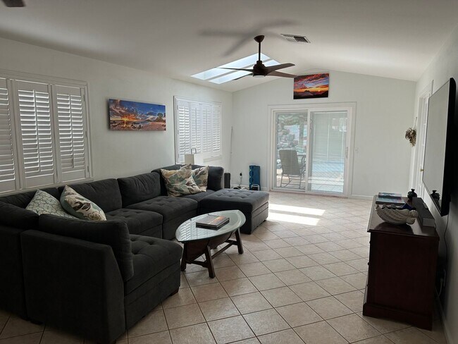 Foto del edificio - Meadowlands 3 bedroom 2 bath with pool and...