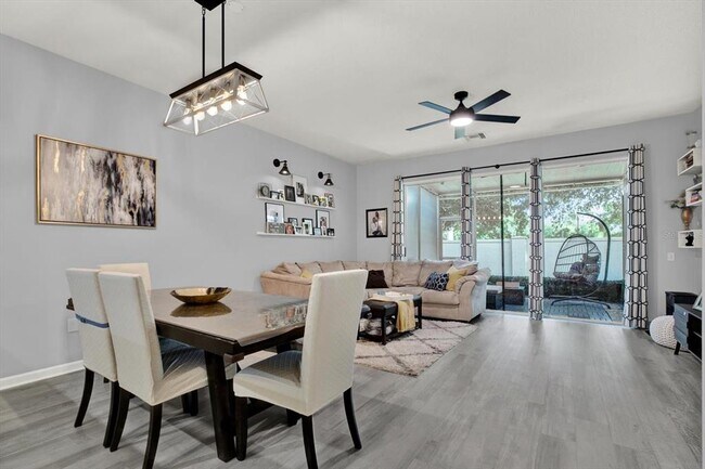 Building Photo - 5036 Pond Ridge Dr