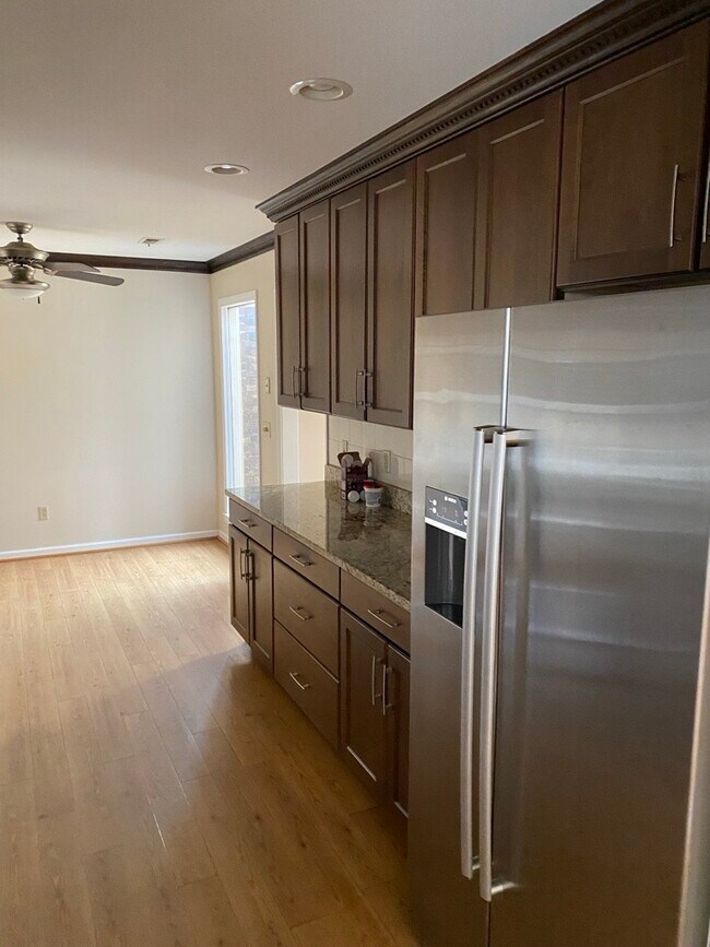 Foto del edificio - 205 Patio Pl