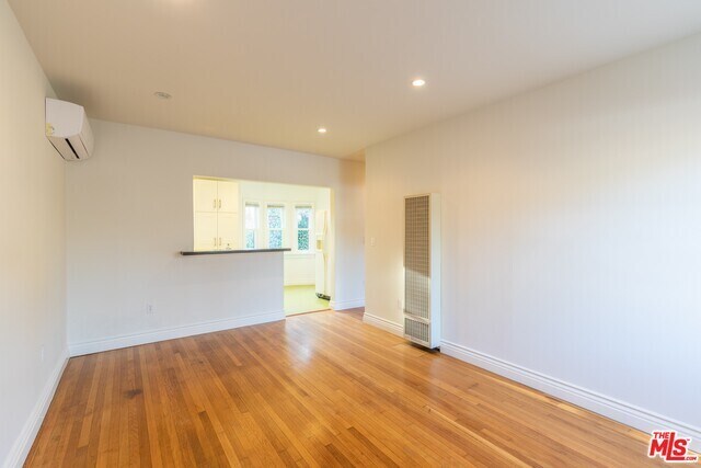 Building Photo - 505 Holland Ave