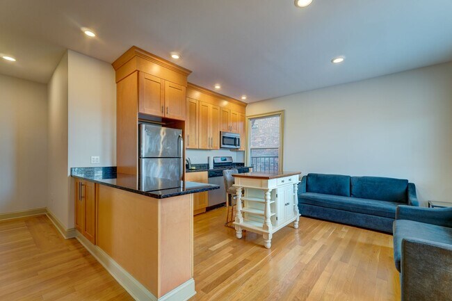 Foto del edificio - FG Rooms and Short Term Rentals