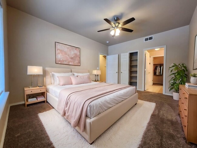Building Photo - 3011 Mandalay Grove