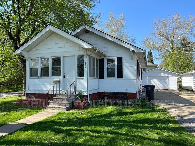 851 Shawnee Ave, Des Moines, IA 50313 House for Rent in Des Moines