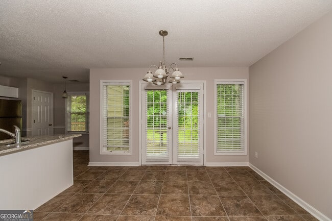 Foto del edificio - 117 Brookhaven Ln