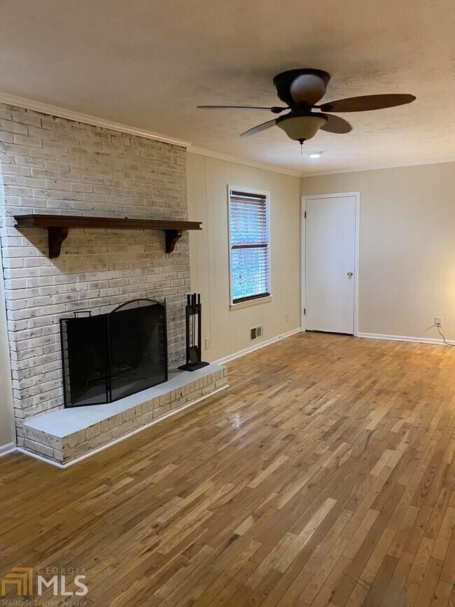 Building Photo - 6612 Tee Bow Ct