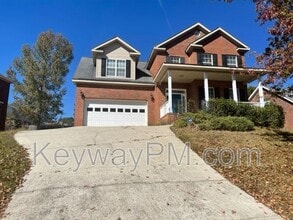 Building Photo - 627 Surrey Ln