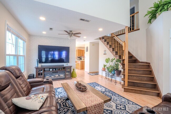 Foto del edificio - 63 Carlisle Ct