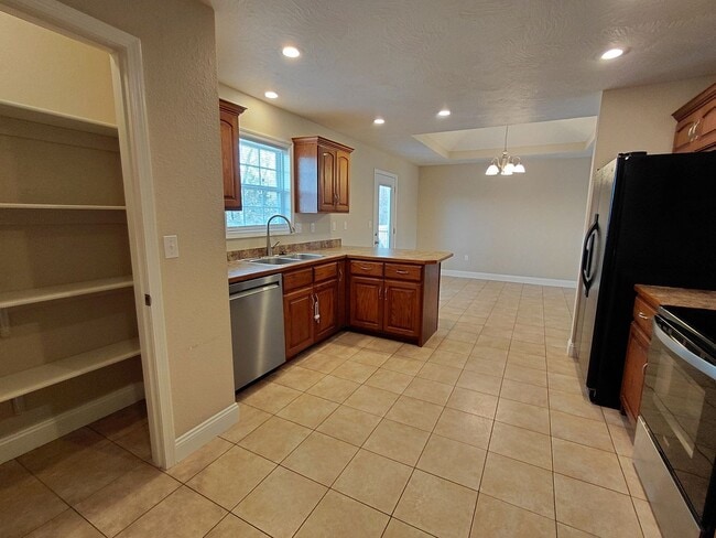 Foto del edificio - Beautiful home close to post