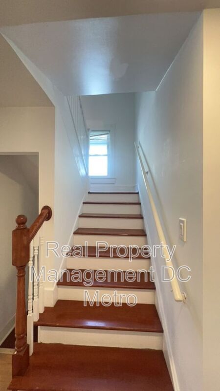 Foto del edificio - 1241 Monroe St NE