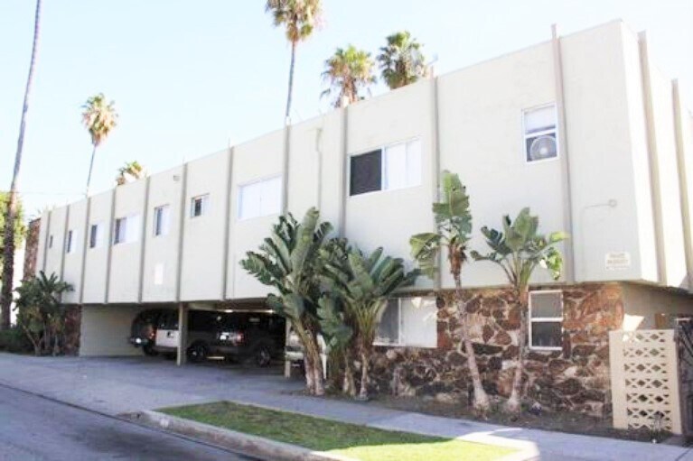 8831 Rosecrans Ave Unit 8, Downey, CA 90242 Apartments in Downey, CA