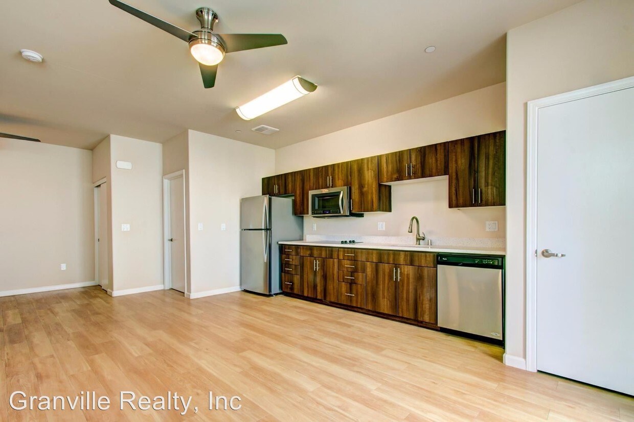 Foto del edificio - 1525 Van Ness Ave