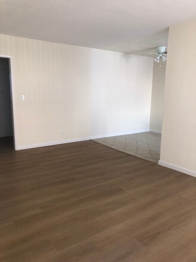 Foto del edificio - 514 S Gramercy Pl