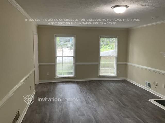 Foto del edificio - 4122 Deerbrook Way SW