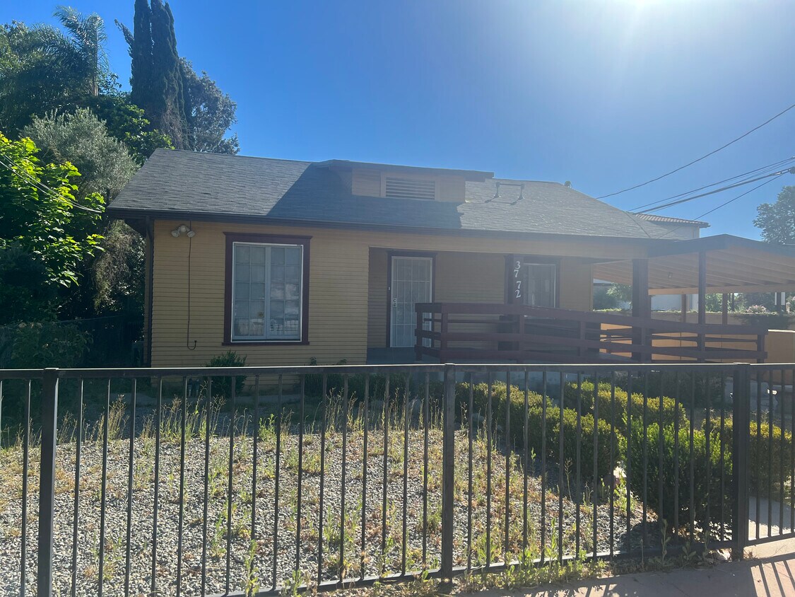 3772 Taft St Unit House, Riverside, CA 92503 Apartments in Riverside