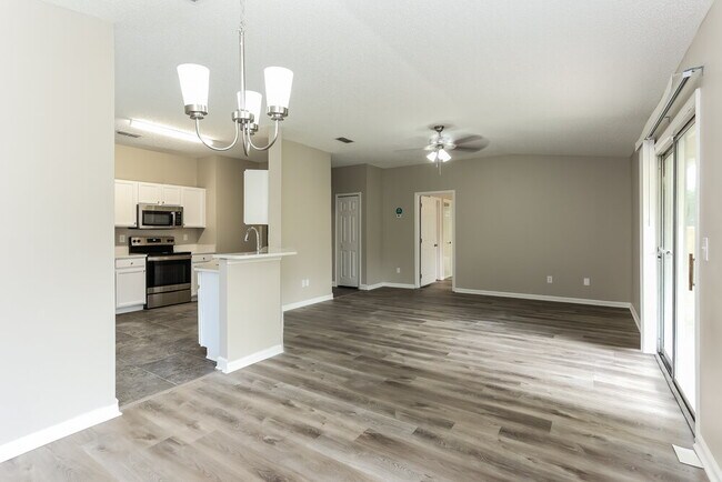 Building Photo - 3318 Side Out Ct