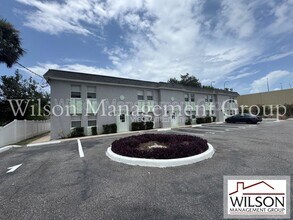 Building Photo - 113 E Smith St