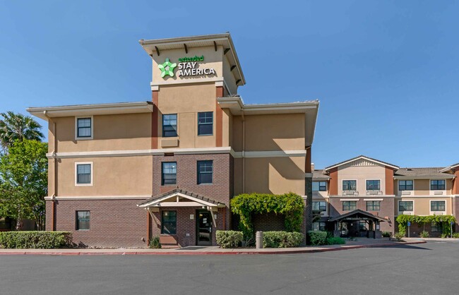 Foto del edificio - Furnished Studio-Sacramento - Elk Grove