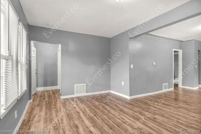 Building Photo - 13851 Liberal St