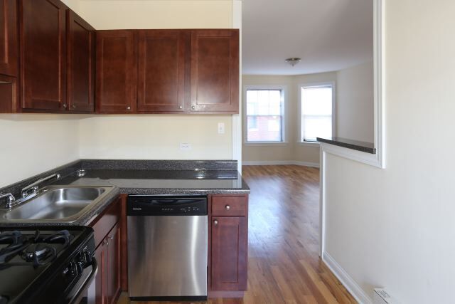 Foto del edificio - 4329 N Wolcott Ave
