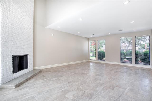 Foto del edificio - 16341 Lauder Ln