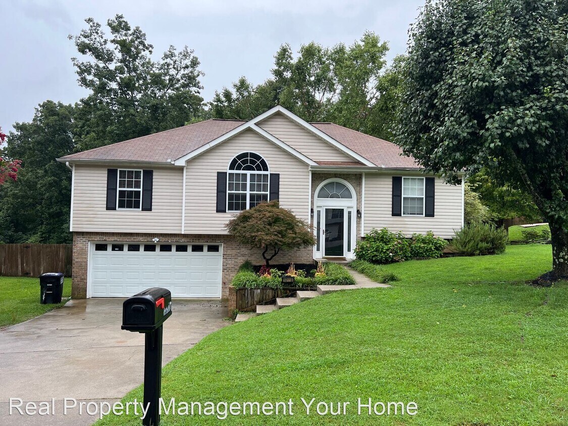 Primary Photo - 3 br, 3 bath House - 10118 Fielding Rd