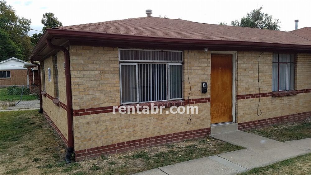 Primary Photo - 7080 W 16th Pl