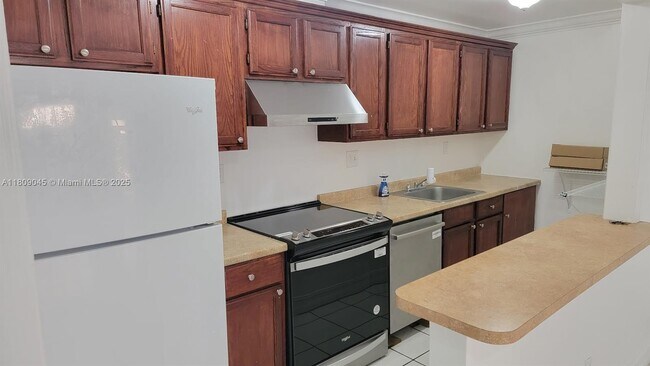 Foto del edificio - 4410 NW 79th Ave