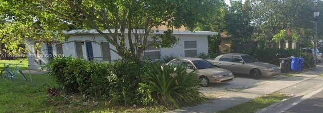 Foto del edificio - 634 NW 12th Ave