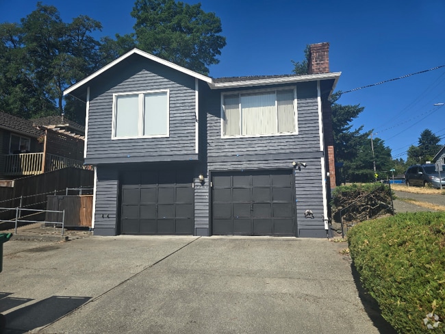 Building Photo - 7703 27th Ave SW