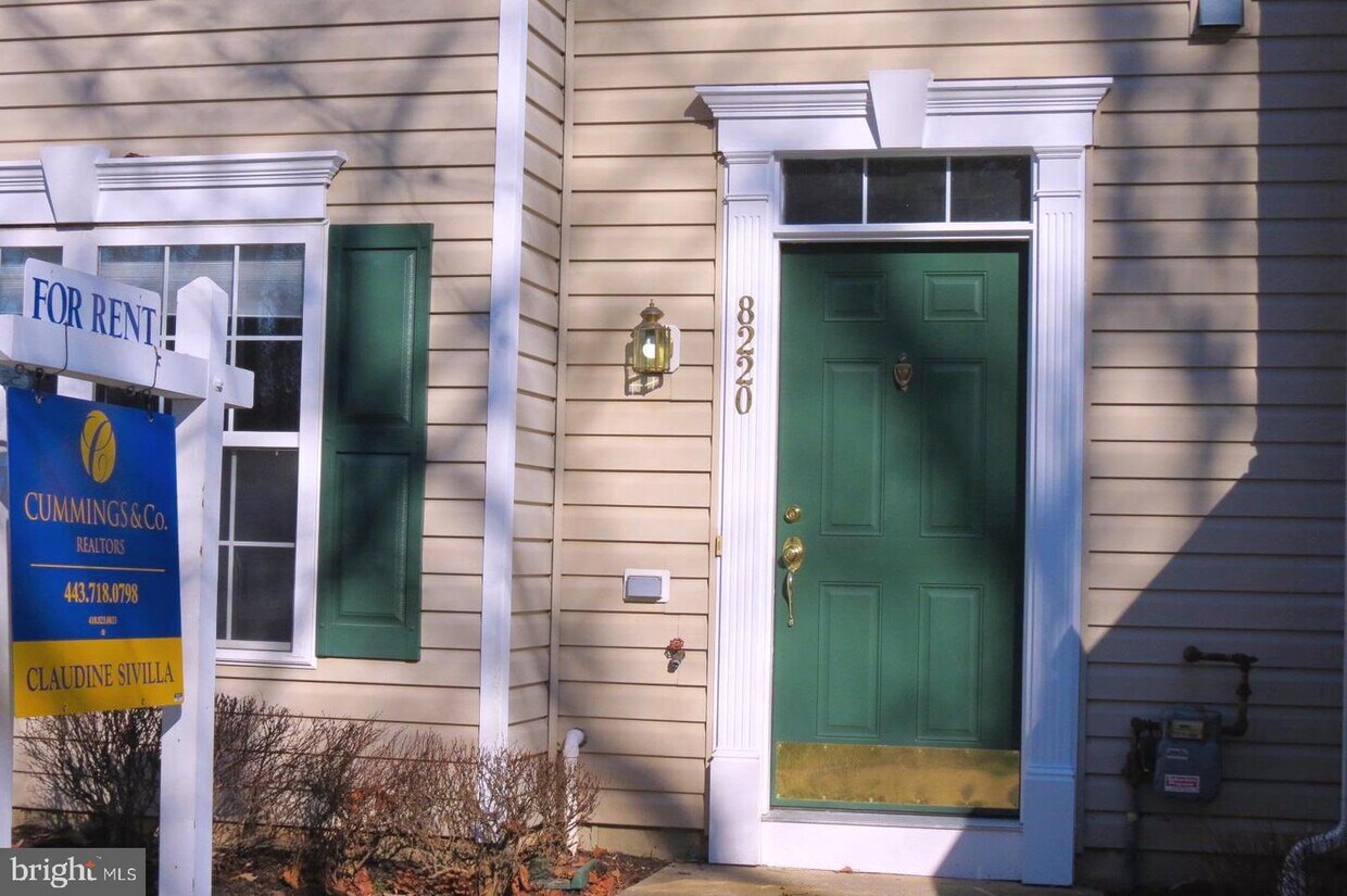 8220 Barrington Ct, Severn, MD 21144 Condo for Rent in Severn, MD