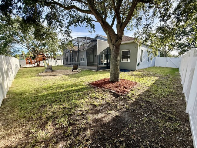 Building Photo - 4420 Harts Cove Way