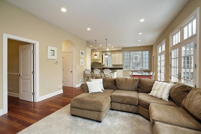 Foto del edificio - 1255 Ridgewood Dr