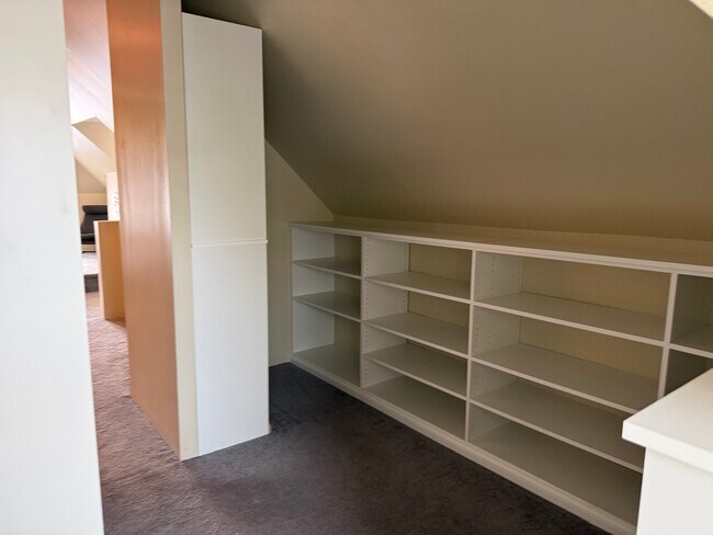 Foto del edificio - 353 Millburn Ave