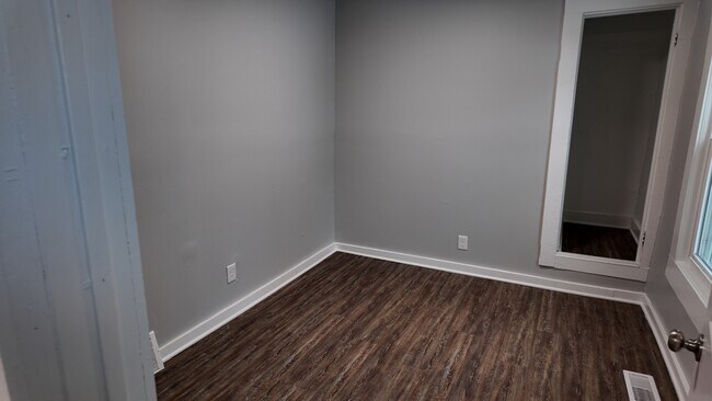 Foto del edificio - 526 Gridley Ave