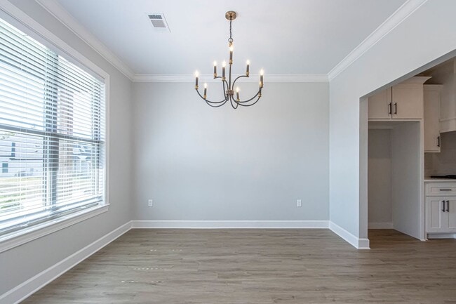 Building Photo - 302 Kanis Ridge Dr