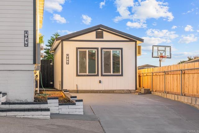 Building Photo - 1946 E 16th St