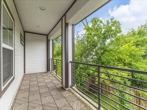 Building Photo - 4713 New Orleans St