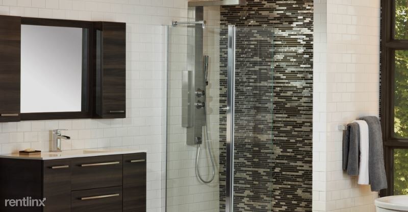 Foto del edificio - 3 br, 1 bath Condo - 4800 Block N Claremont