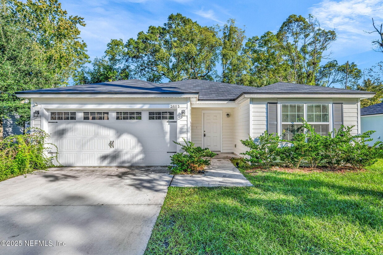 Foto principal - 2603 Lowell Ave