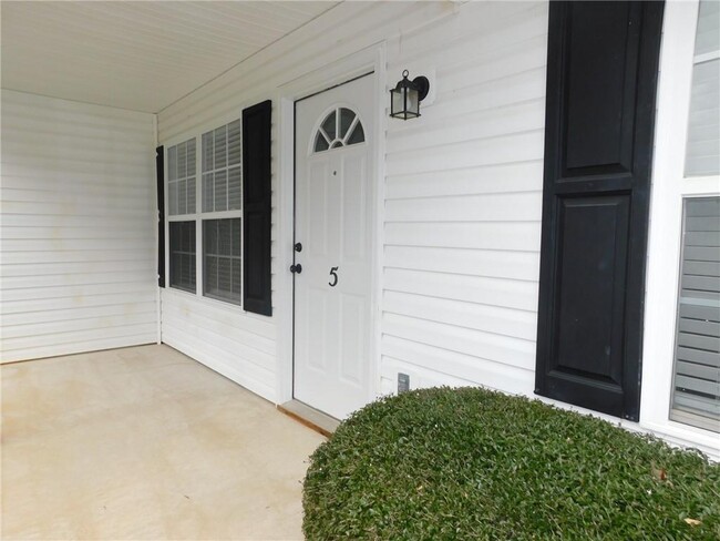 Building Photo - 42 Copper Creek Dr