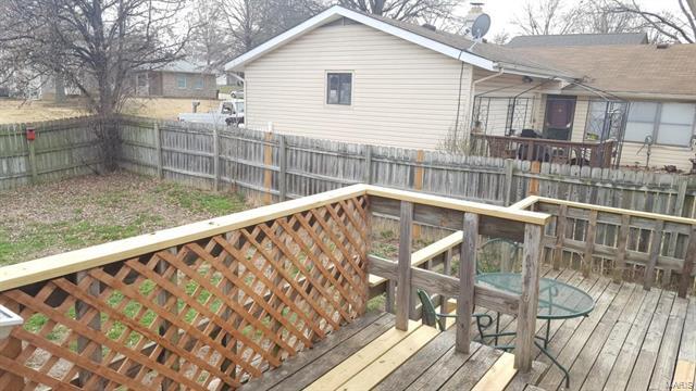 Building Photo - 25 Oak Valley Dr