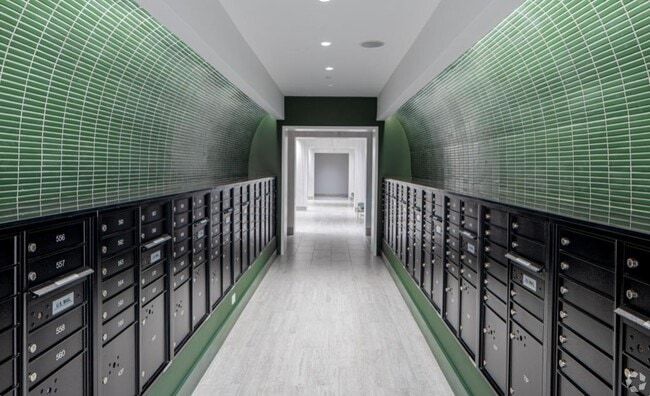 Building Photo - 3 New York Ave