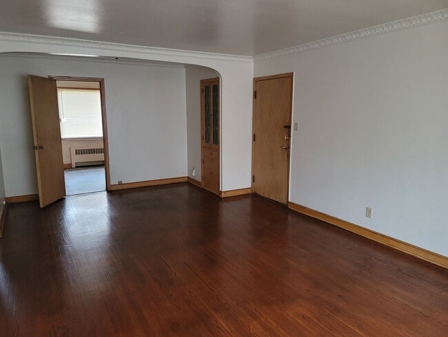 Building Photo - 4510 W Capitol Dr