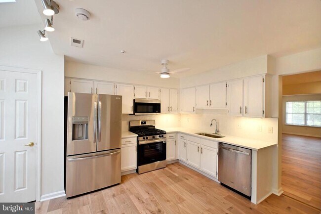 Foto del edificio - 302 Weston Ln
