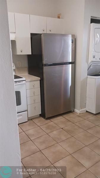 Foto del edificio - 2421 NW 56th Ave
