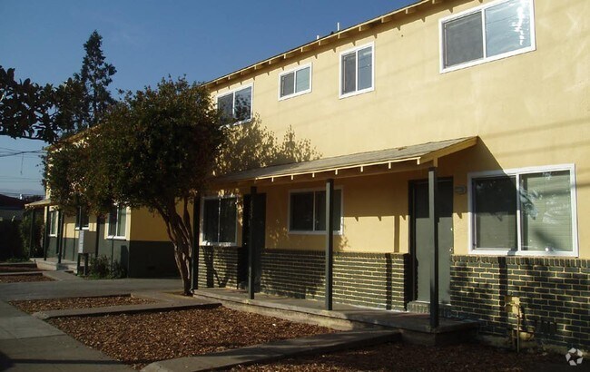 Building Photo - 625 Laurel St